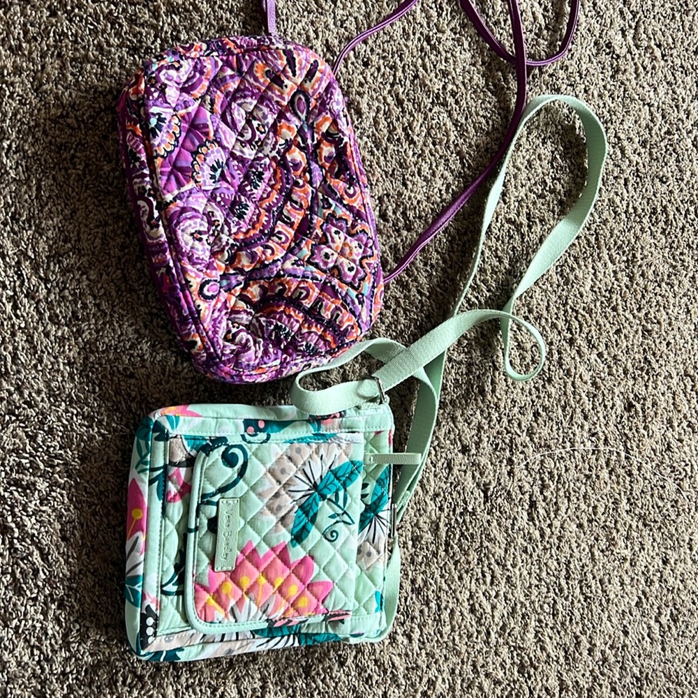 Set of 2 Vera Bradley bags. Like new.